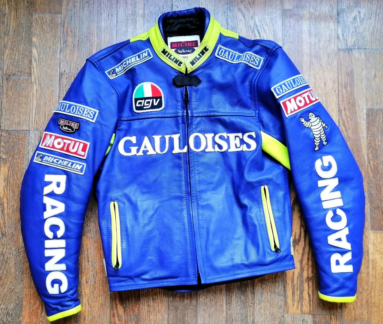 SECOND HAND wonderful vintage 90s collection Racing jacket Gauloises edition Men's size 50 S/M