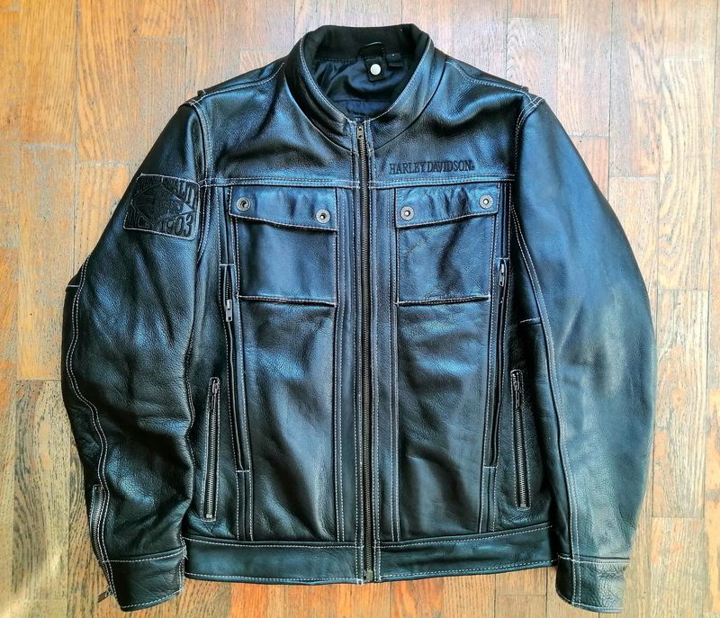 SECOND HAND Y2K genuine Harley Davidson Custom style biker leather jacket size S for men