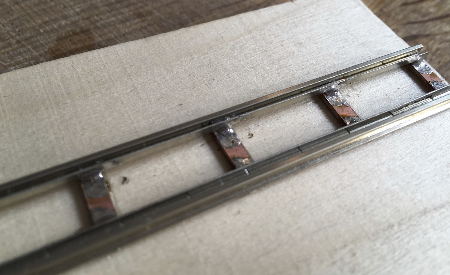 Contra rail for Code 100 rail (28 cm x 12 pcs)