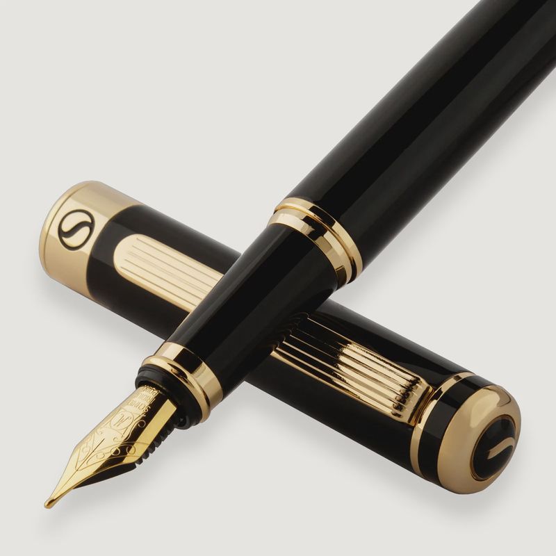 Classic Black Fountain Pen M nib