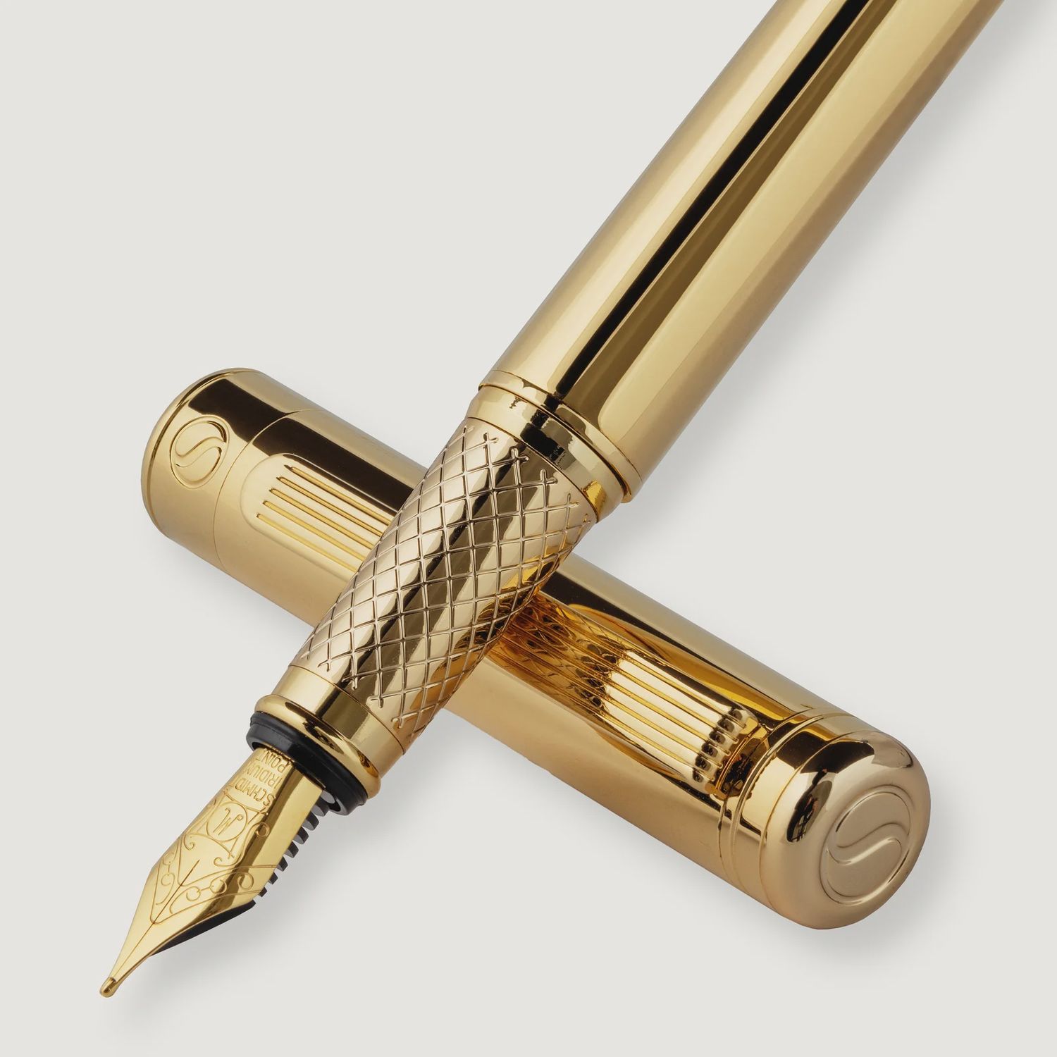 Classic Gold Fountain Pen M nib