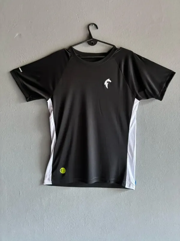 Remera de deportiva - Cavalinno Essential - Negra