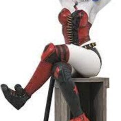Diamond Gallery- Harley Quinn (SS)