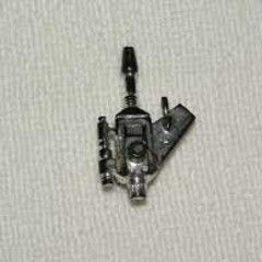 Transformers parts and accessories- Frenzy and Rumble left gun (G1)