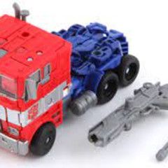 Used Transformers Movie- AoE Evasion Optimus prime