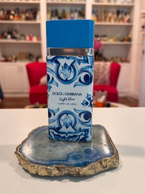 Light Blue Capri in Love DG
