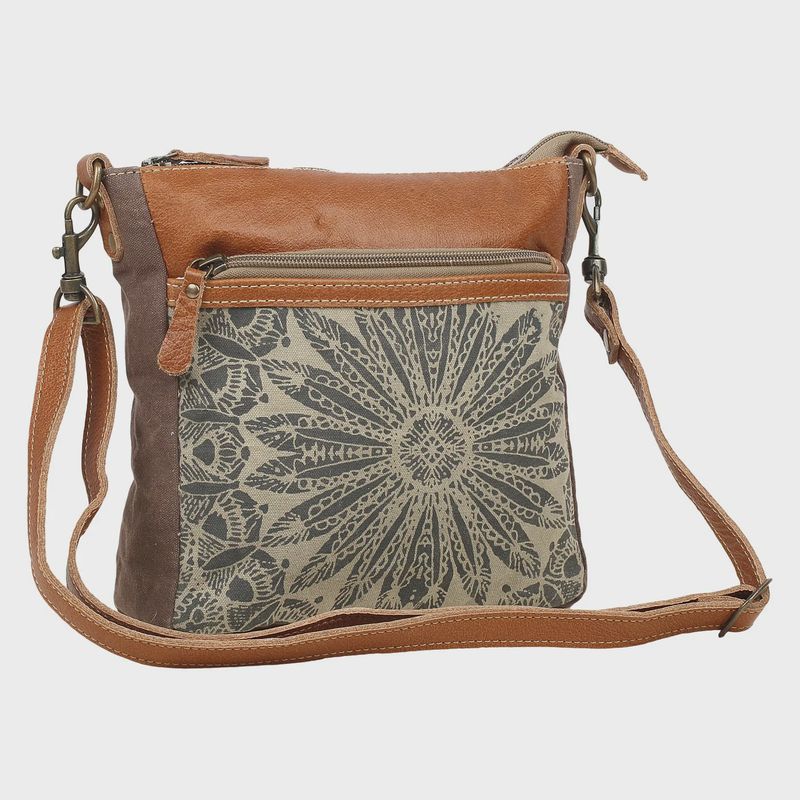 Dizzy Circle Small &amp; Crossbody Bag
