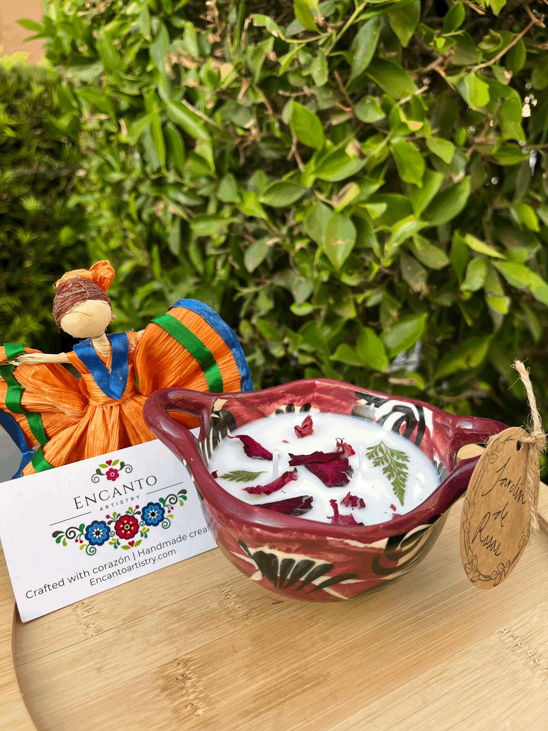 Jardin De Rosas Salsa Bowl