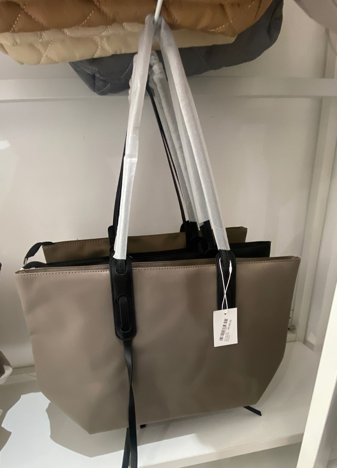 Routine Tote Bag SE06-02 (2 colors)
