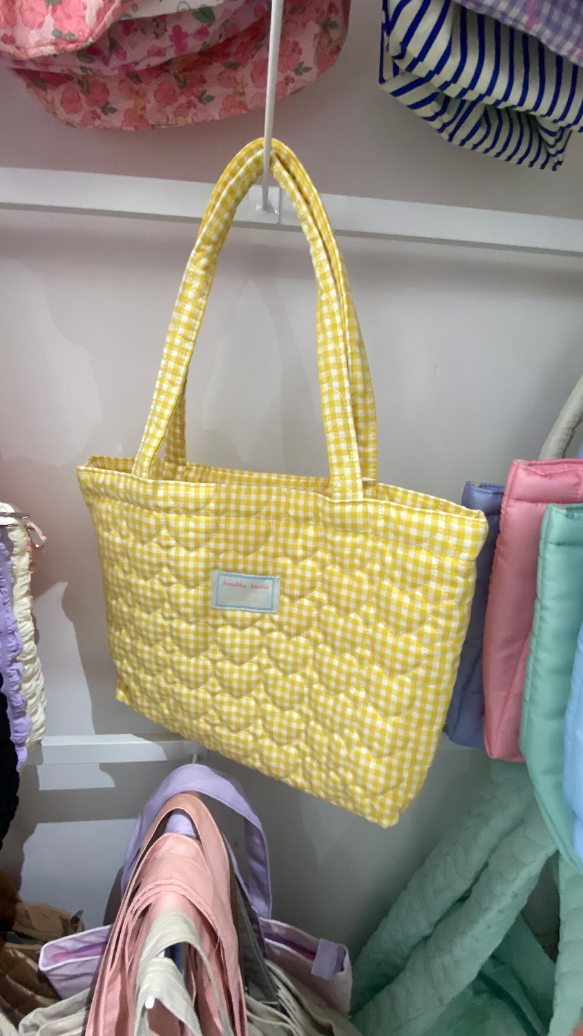Karo Heart Shape Pattern Shoulder Bag - Yellow