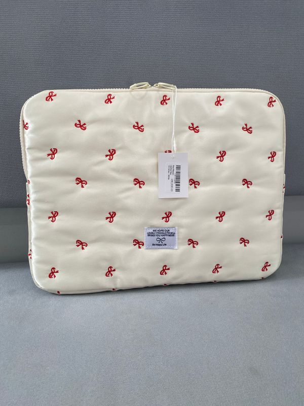 Red Ribbon Laptop Bag 14 inches - White