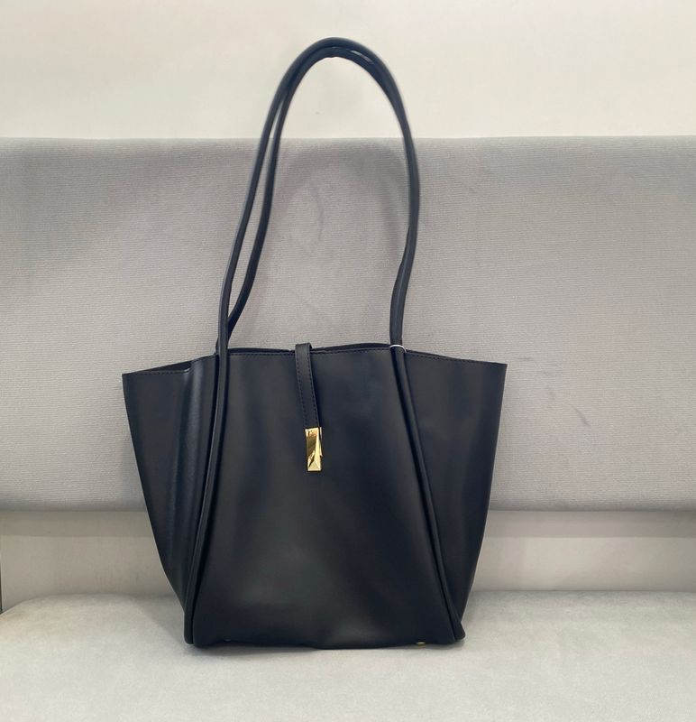 Leather Bucket Gold Button Tote Bag M28 - Black