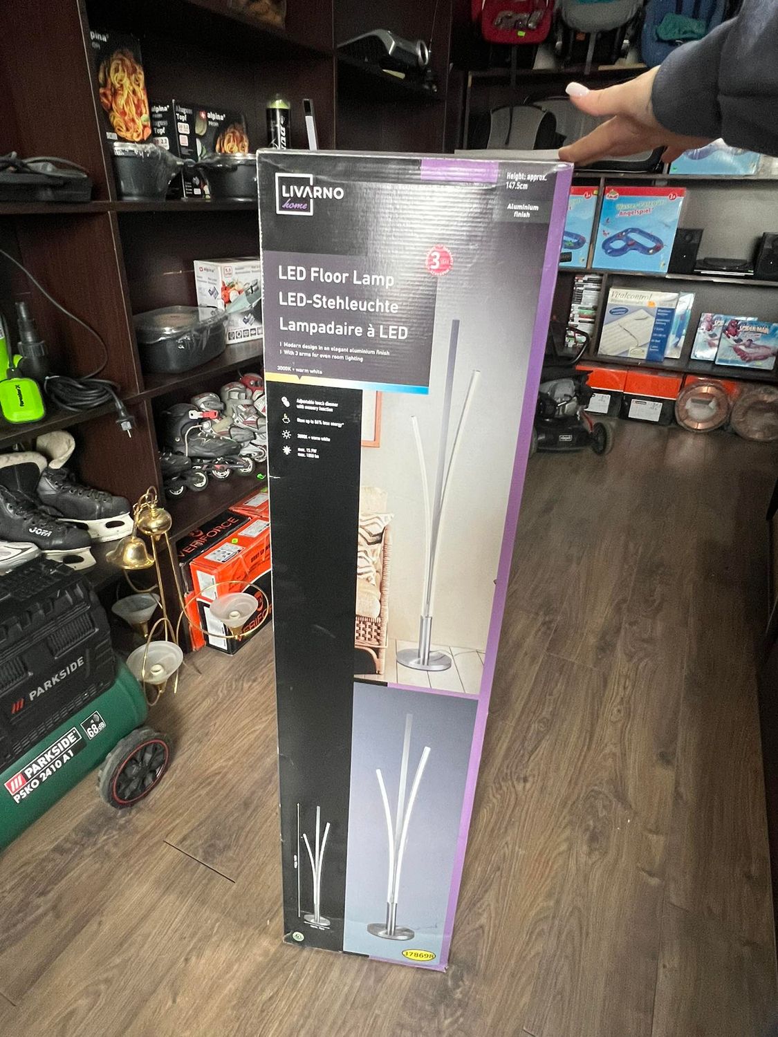 LAMPA STOJĄCA LED SALON SYPIALNIA BIURO 147CM ZE ŚCIEMNIACZEM