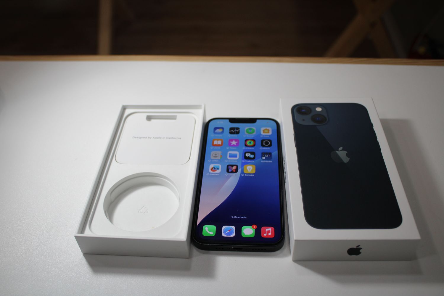 iPhone 13 azul marino