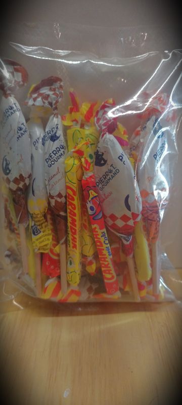 MIX-PIERROT-CARAMBAR-25PCS