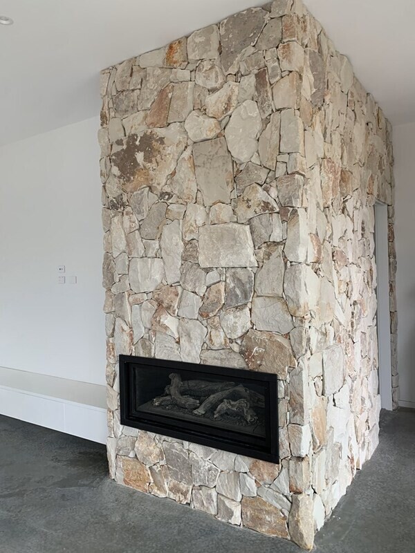 Vaucluse loose stone cladding