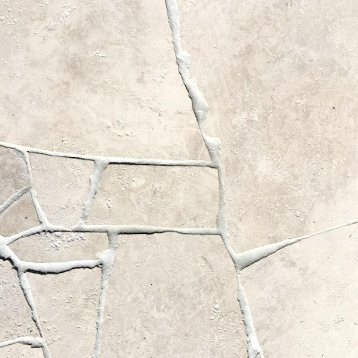 Classic Travertine Crazy Paving (20mm) Classic Travertine Crazy Paving (20mm)
