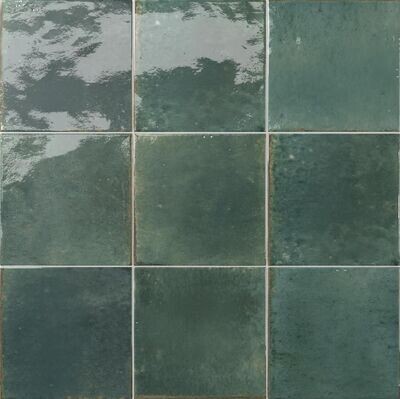 Agadir Selva Gloss Subway & Square Agadir Selva Gloss Subway & Square