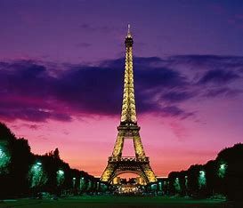 B119 Paris: Secrets of the Night