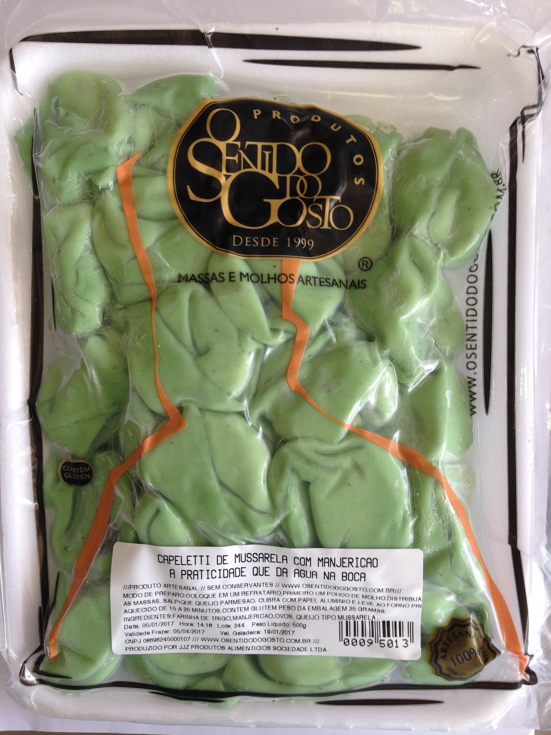 Capelete verde de muçarela com manjericão 500g