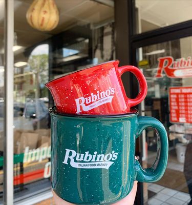 Mugs, Cups & Cheeseshakers