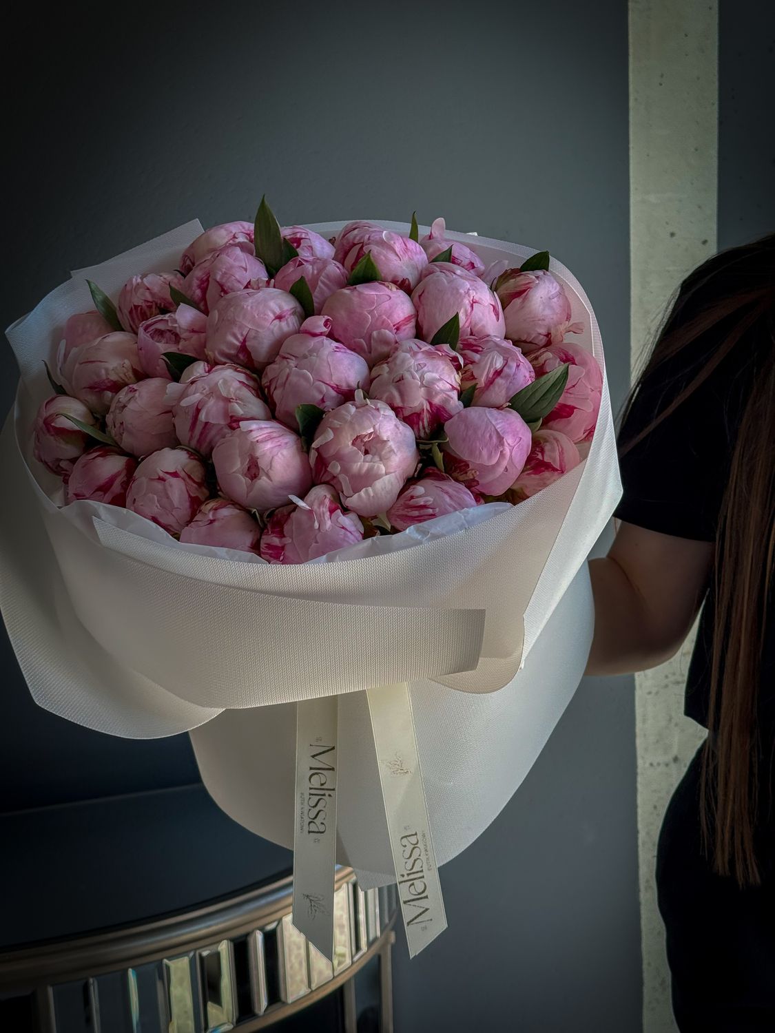 Bouquet Sarah Bernhardt peonies "Stella"