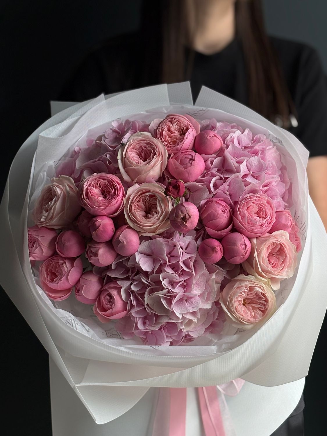 Bouquet of pink hydrangeas and peony roses «Teresa»