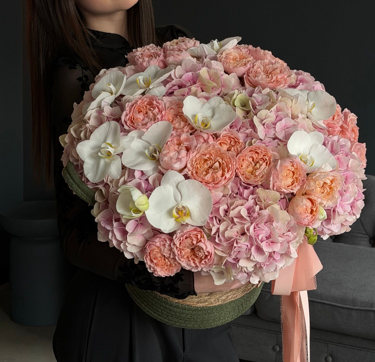 Basket with hydrangea, spray rose and orchids «Dana»