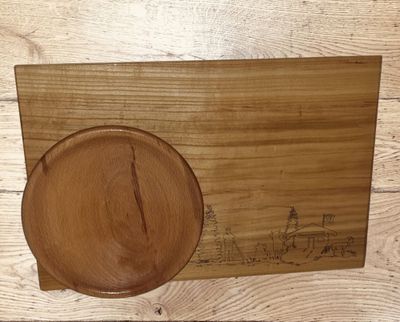 Vaisselle et planches a découper en bois