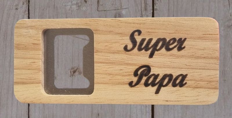  Décapsuleur en bois super Papa.