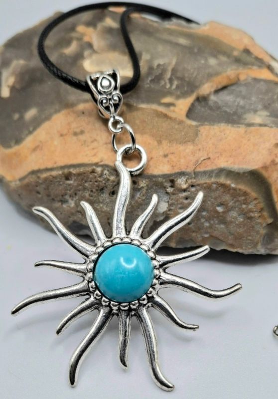 Large sunburst turquoise stunning standout pendant necklace