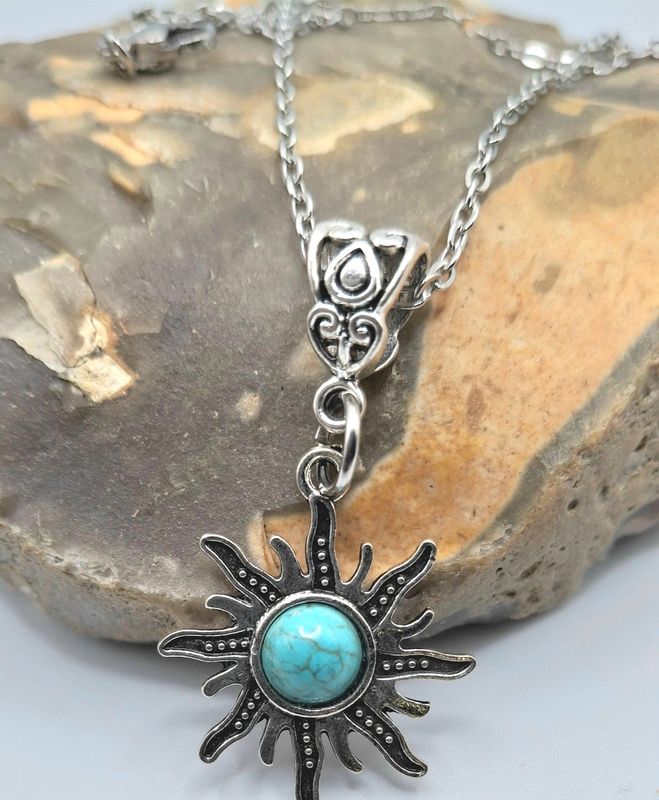 Sunburst turquoise stunning pendant necklace