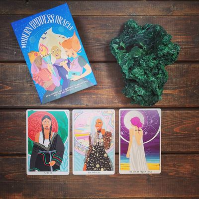 Modern Goddess Oracle ETHONY