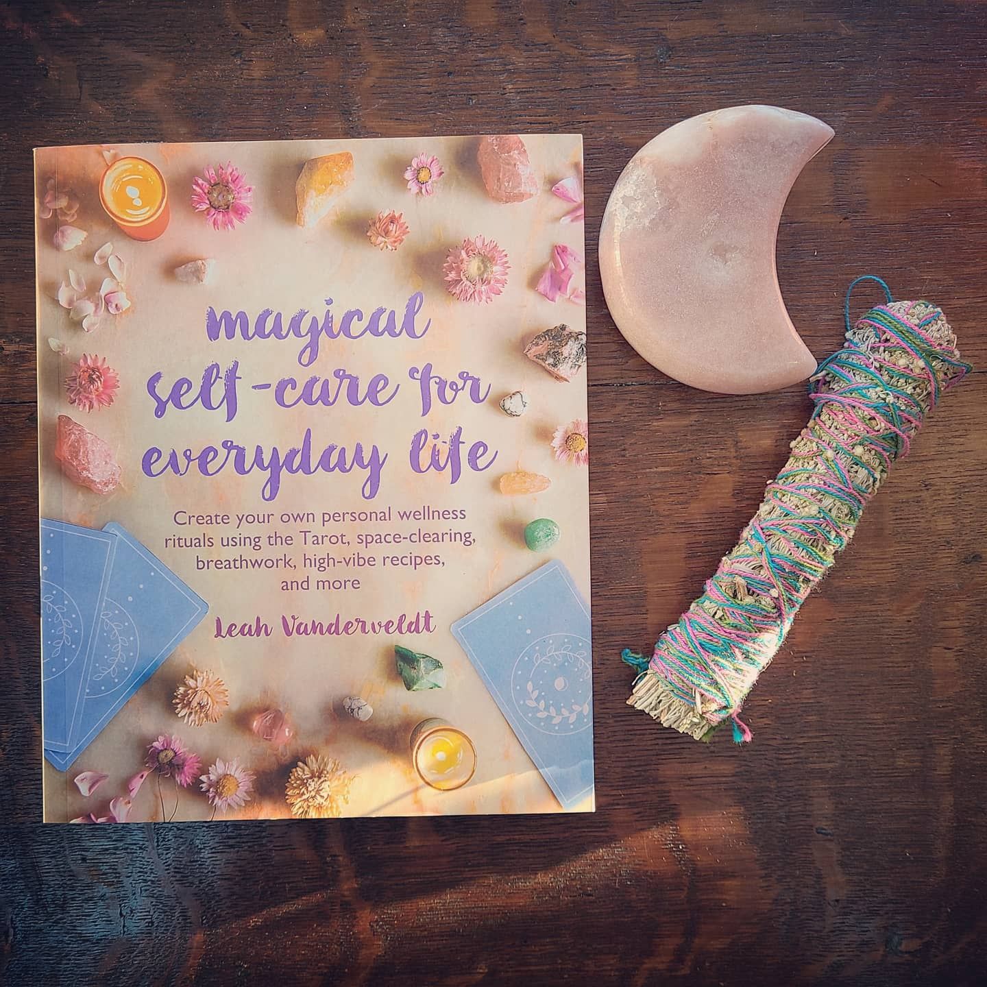 Magical Self-Care for Everyday Life VANDERVELDT L.
