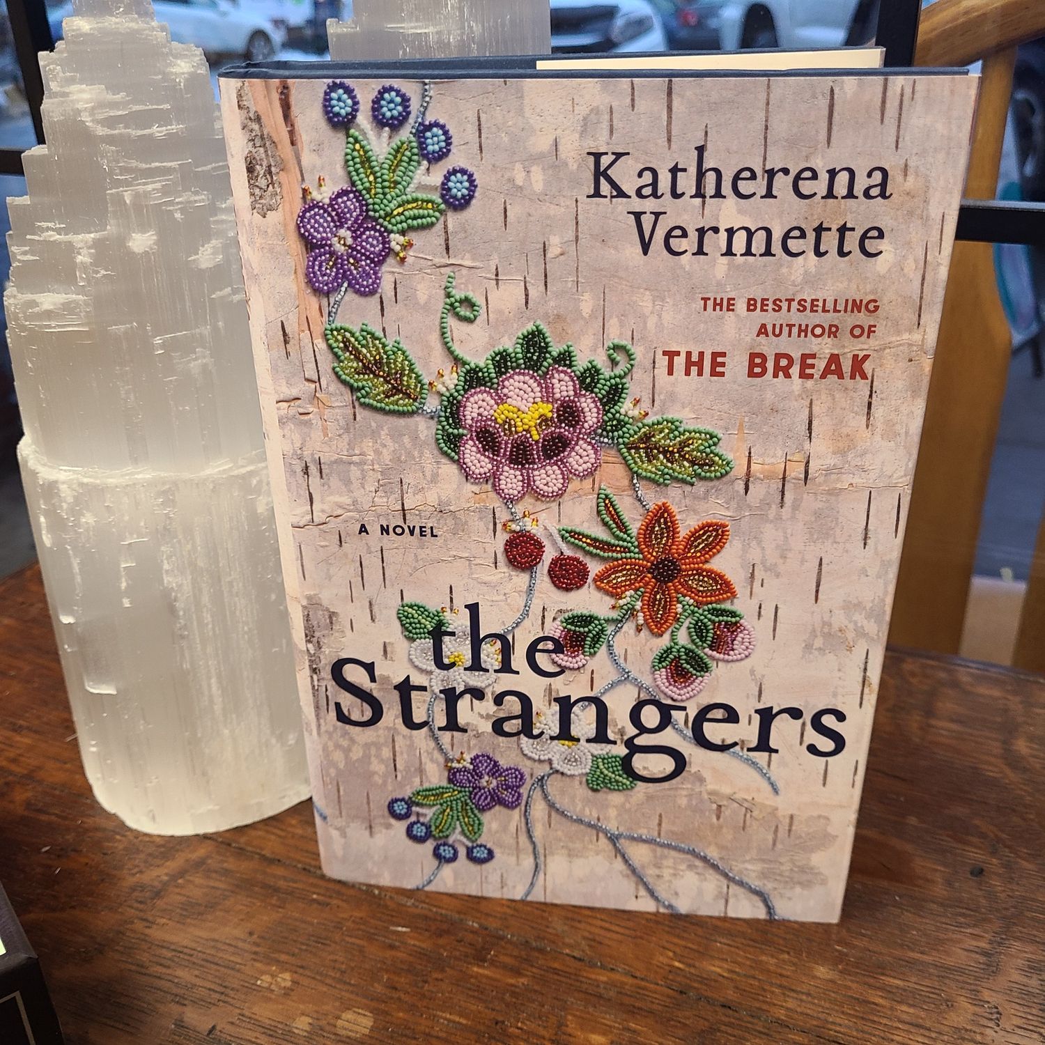Strangers VERMETTE K.