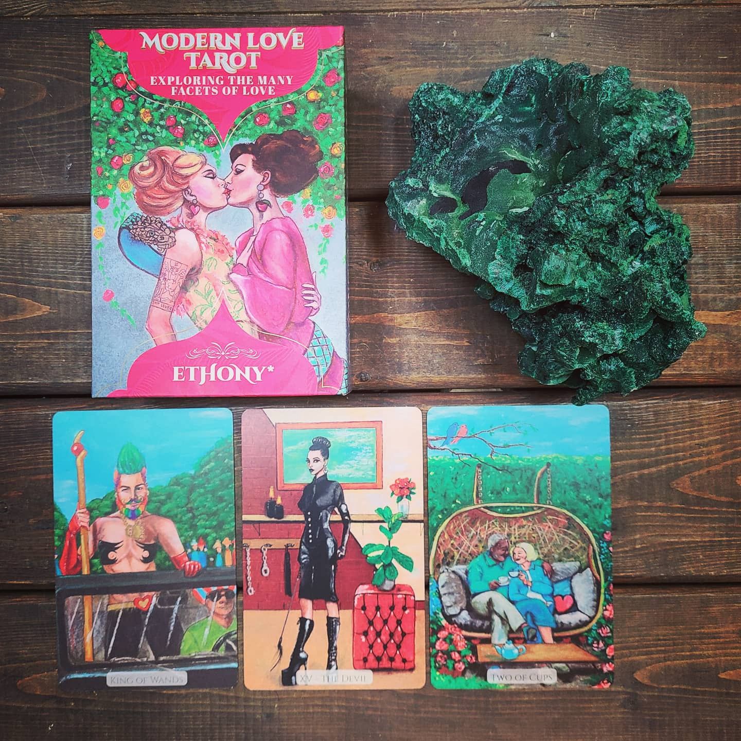 Modern Love Tarot ETHONY