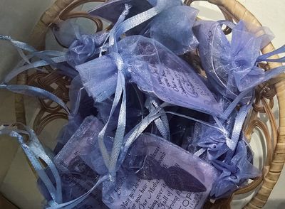 Mini Goddess - Purple -  in organza bag