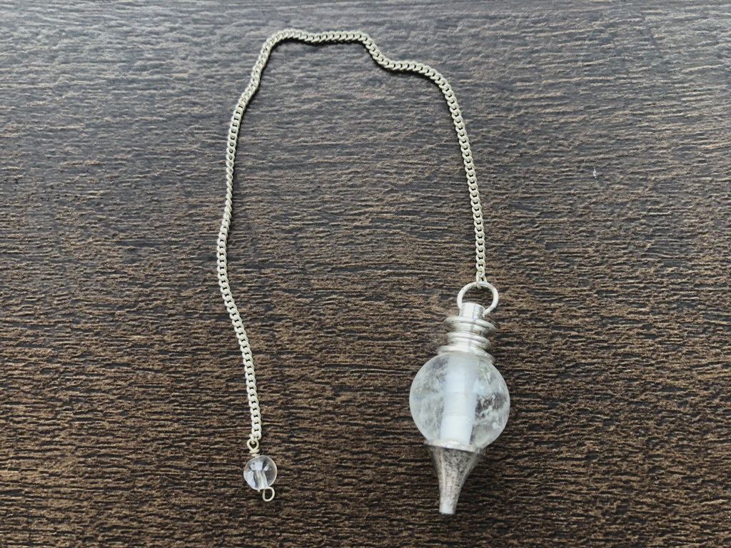 Pendulum - Teardrop - Clear Quartz