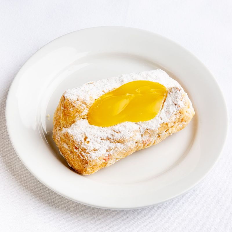Lemon Boat Pastry