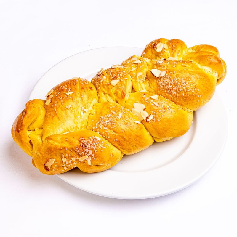 Scandinavian Cardamon Bread