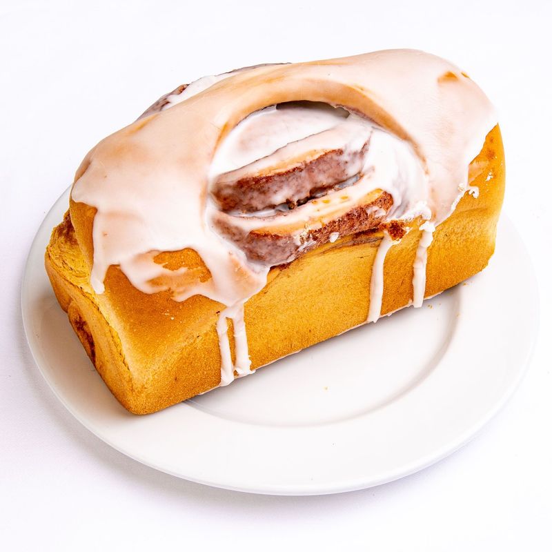 Cinnamon Swirl-Bread with Icing (Online)