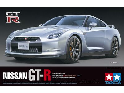 Tamiya 1/24 Nissan GT-R 24300