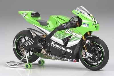 Tamiya 1/12 Kawasaki Ninja ZX-RR 14109