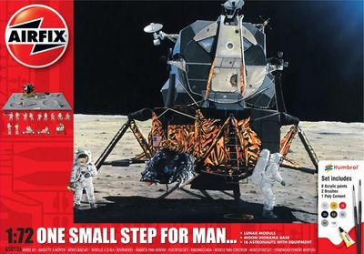Airfix 1/72 One Small Step for Man A50106