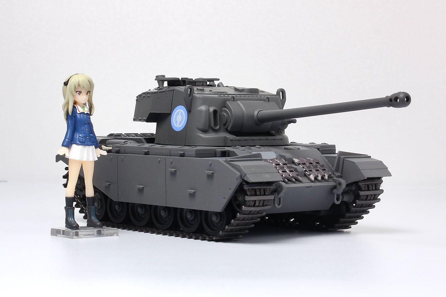 Platz 1/35 Girls und Panzer Cruiser Tank A41 Centurion + Shimada Arisu Figure Prepainted Display GPSP8