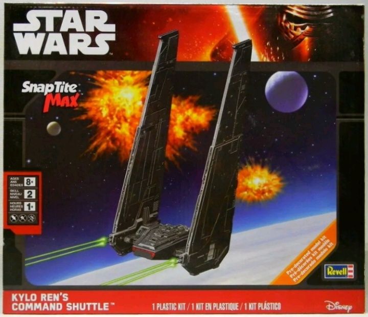 Revell 1/93 Star Wars Kylo Ren's Command Shuttle 85-1826