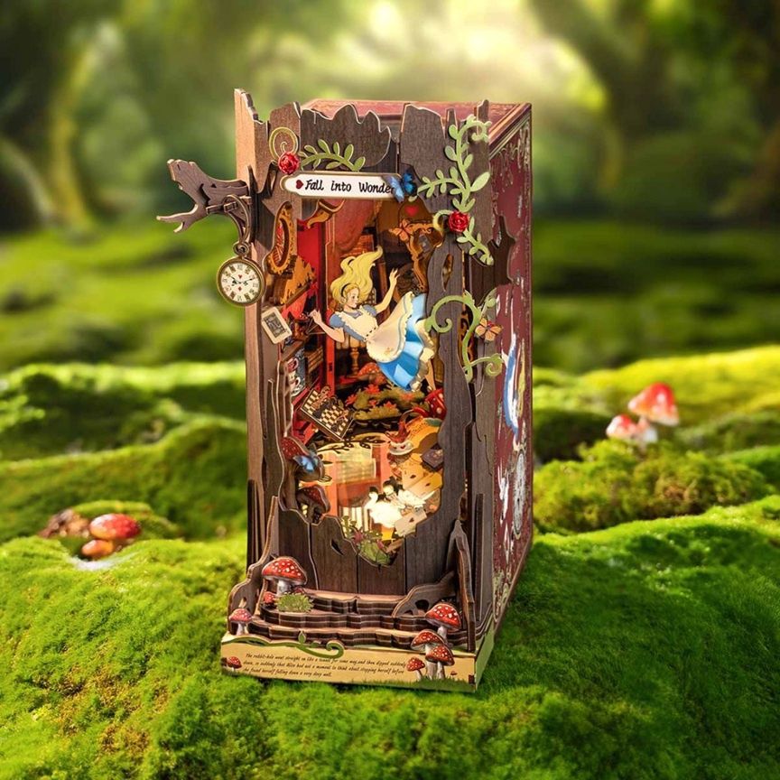 Rolife Book Nook Fall Into Wonder TGB12