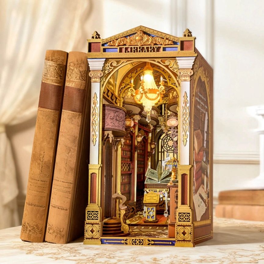 Rolife Book Nook Library of Wonders TGB16