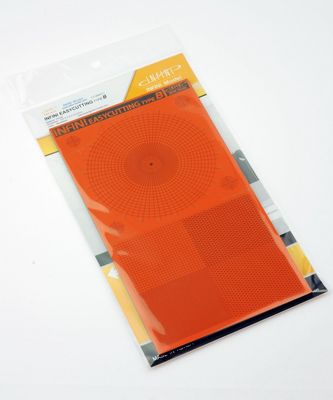 Infini Easycutting Mat Type B (Circles, Checkers &amp; Slants) IT3002V1