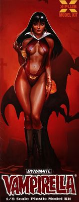 X-Plus 1/8 Vampirella with Bat Shadows 200303
